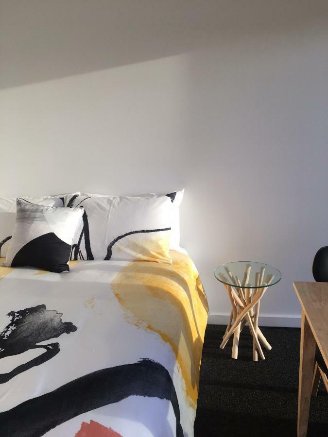 Port Lincoln Shark Apartment 1 מראה חיצוני תמונה